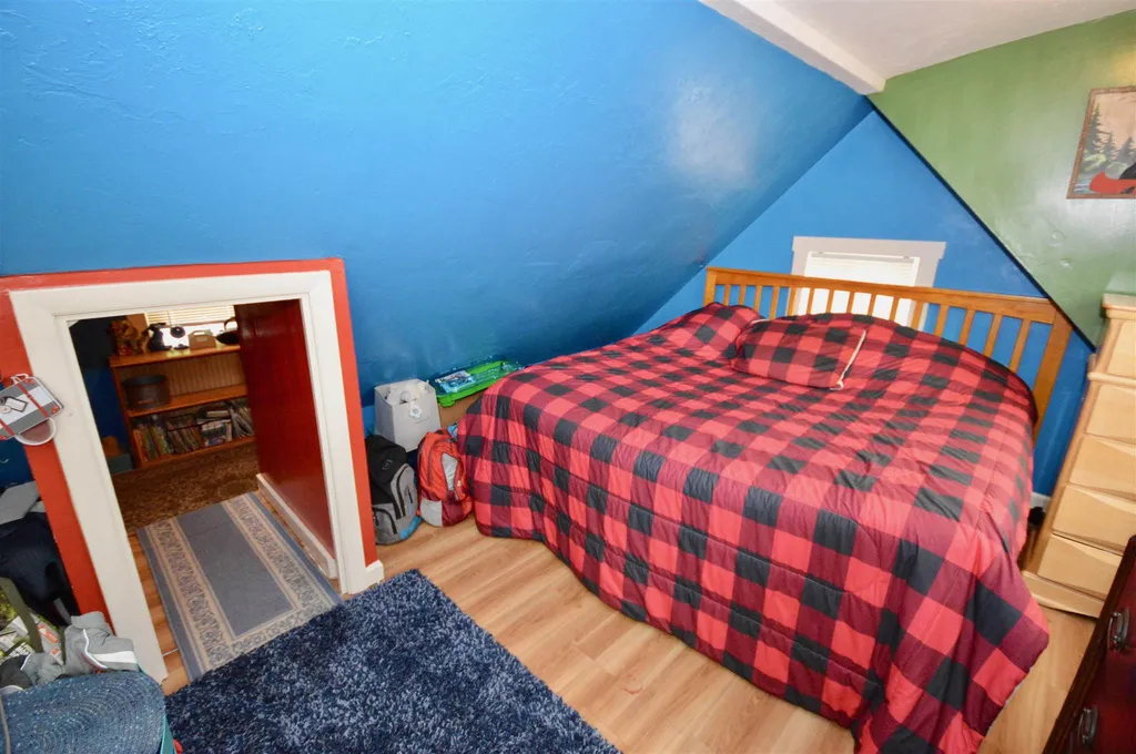 71 East Bow Street Franklin NH 03235