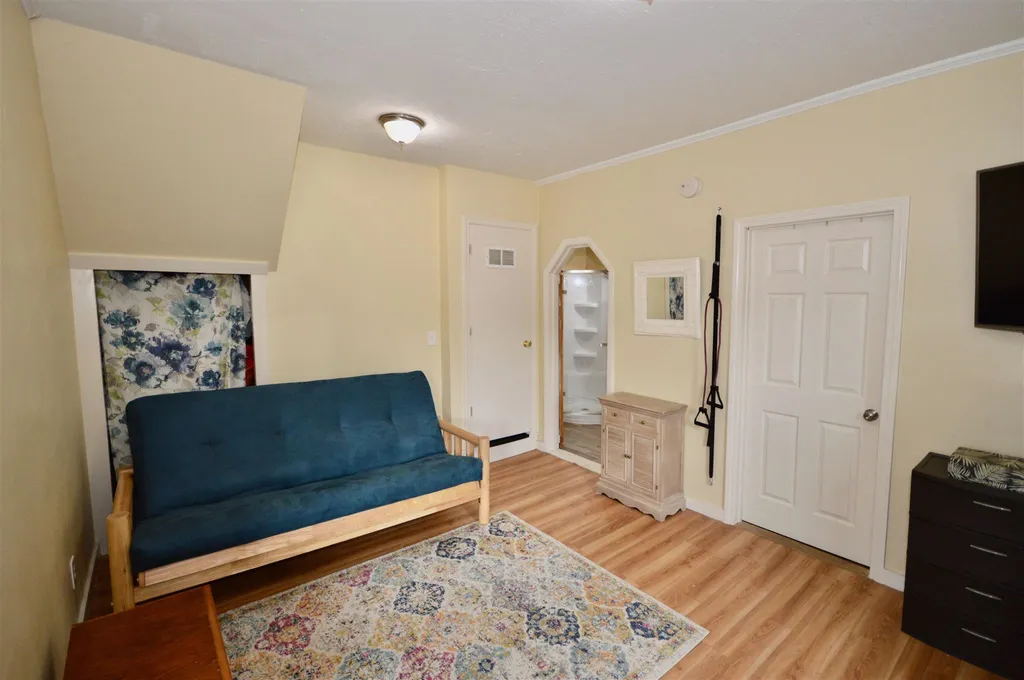 71 East Bow Street Franklin NH 03235
