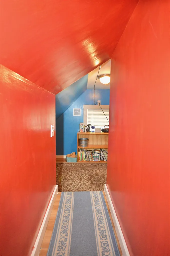 71 East Bow Street Franklin NH 03235
