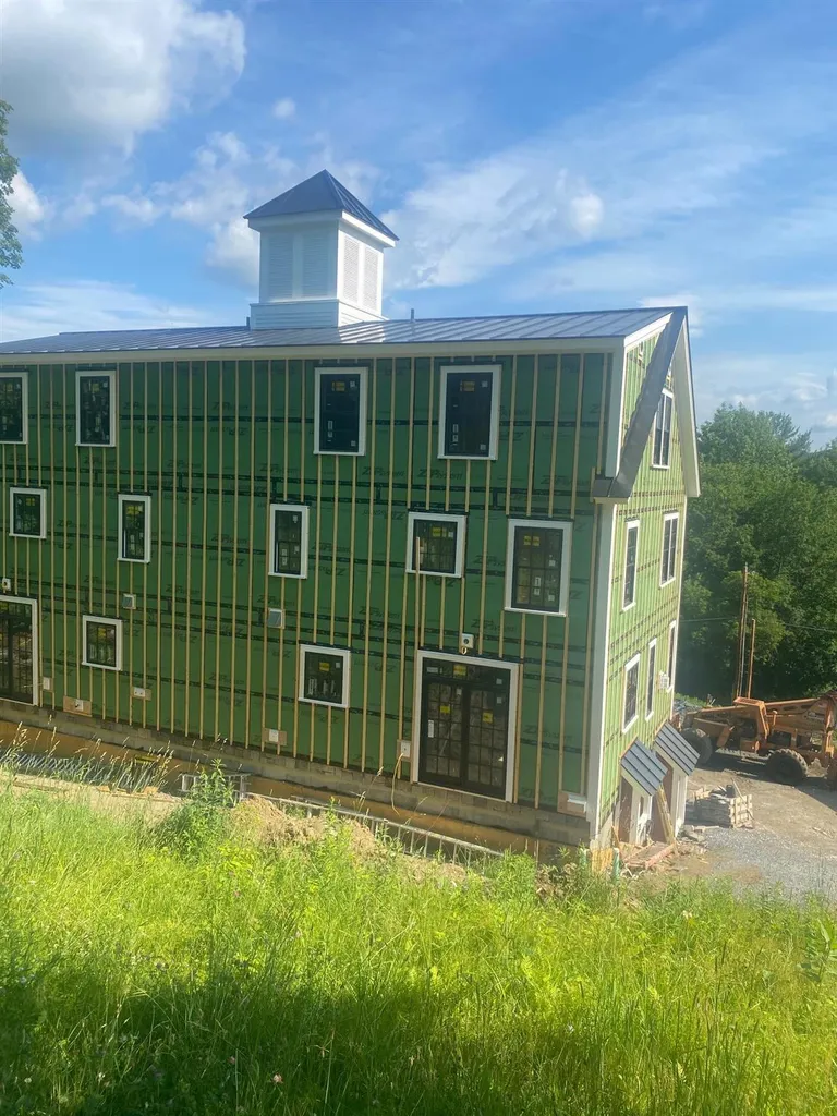 51 Watkins Way Woodstock VT 05091
