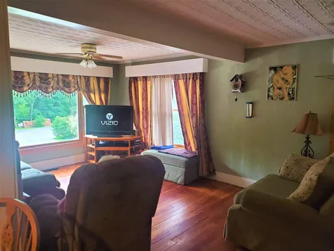 18 Chase Place Keene NH 03431