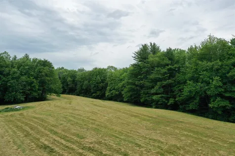 1 Dow Road Mont Vernon NH 03057