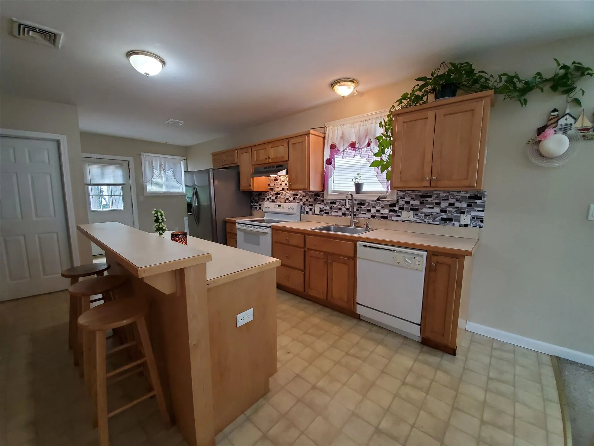 92 Walker Street Manchester NH 03102