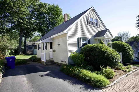 251 Morey Street Manchester NH 03103