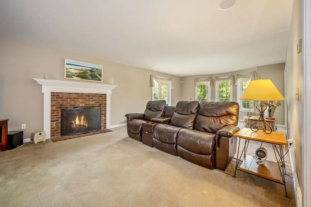 38 Pekoe Drive Concord NH 03301