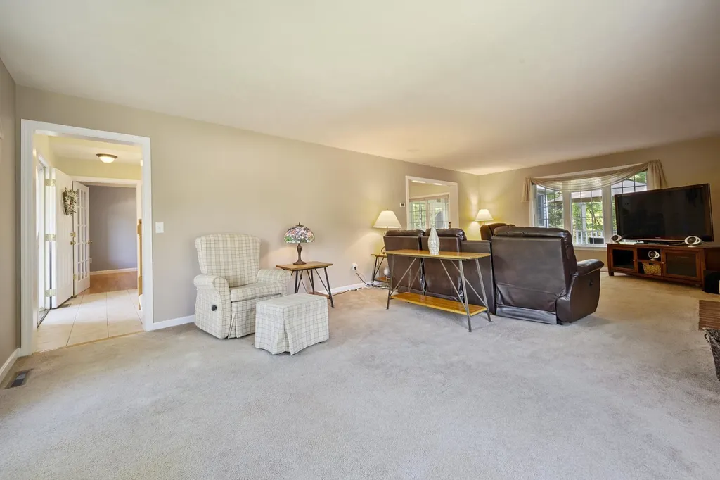 38 Pekoe Drive Concord NH 03301
