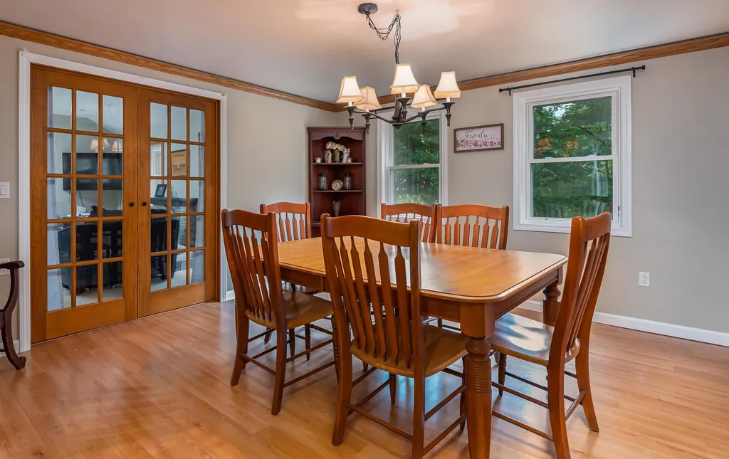 287 Oak Hill Road Barrington NH 03825
