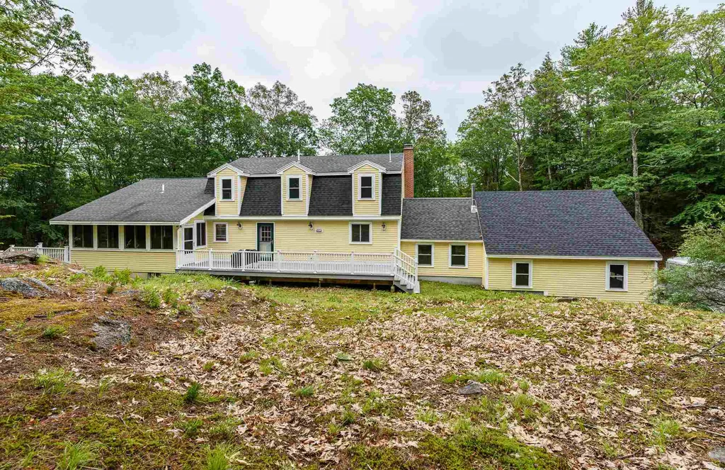 287 Oak Hill Road Barrington NH 03825