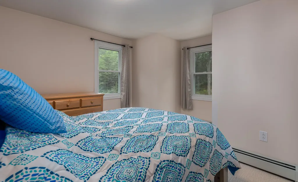 287 Oak Hill Road Barrington NH 03825