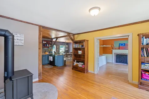 137 Main Street Francestown NH 03043