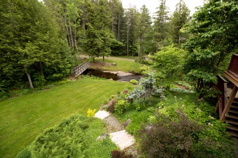 339 Pageant Park Road Barton VT 05822