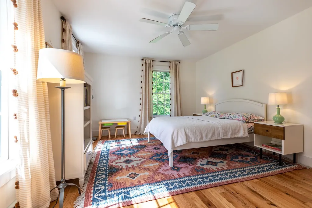 55 Stagecoach Road Norwich VT 05055