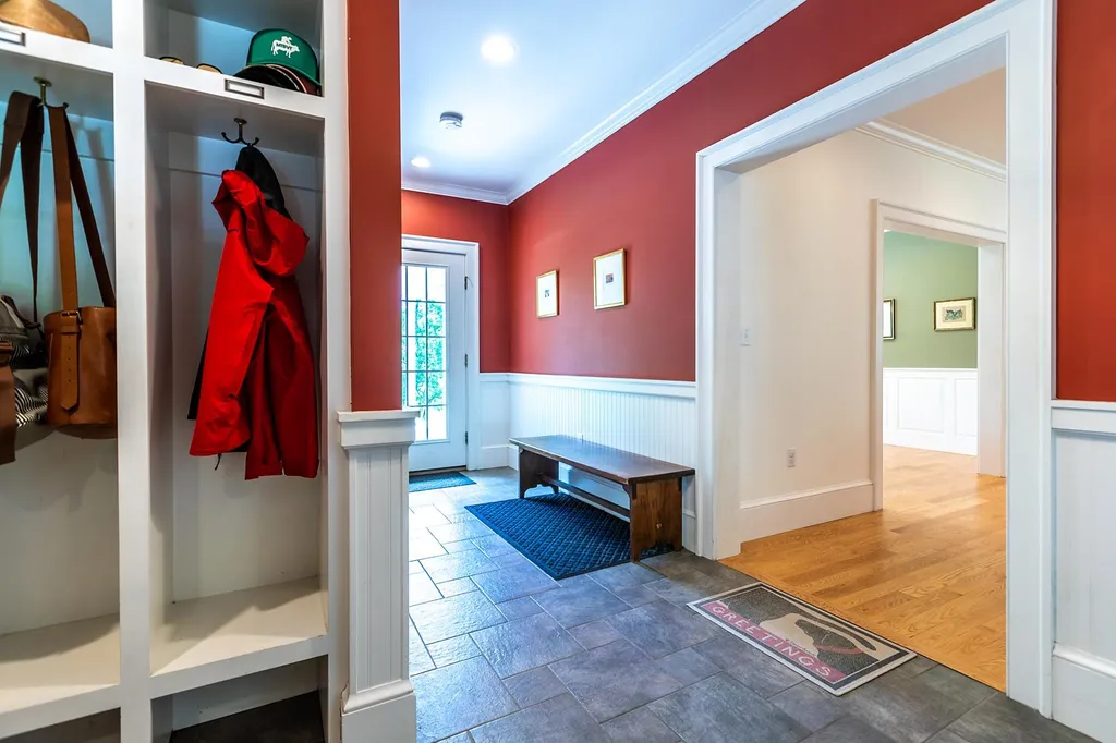 55 Stagecoach Road Norwich VT 05055