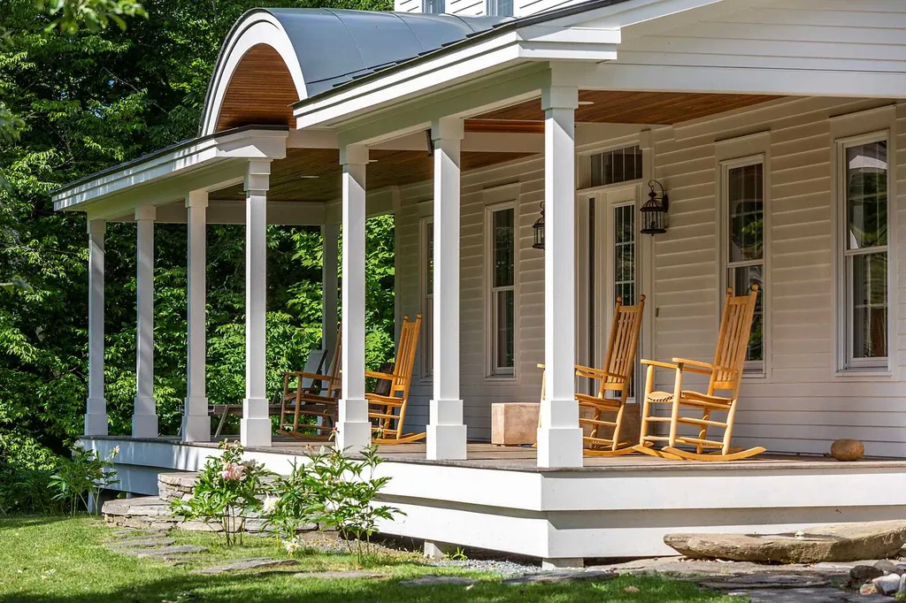 55 Stagecoach Road Norwich VT 05055