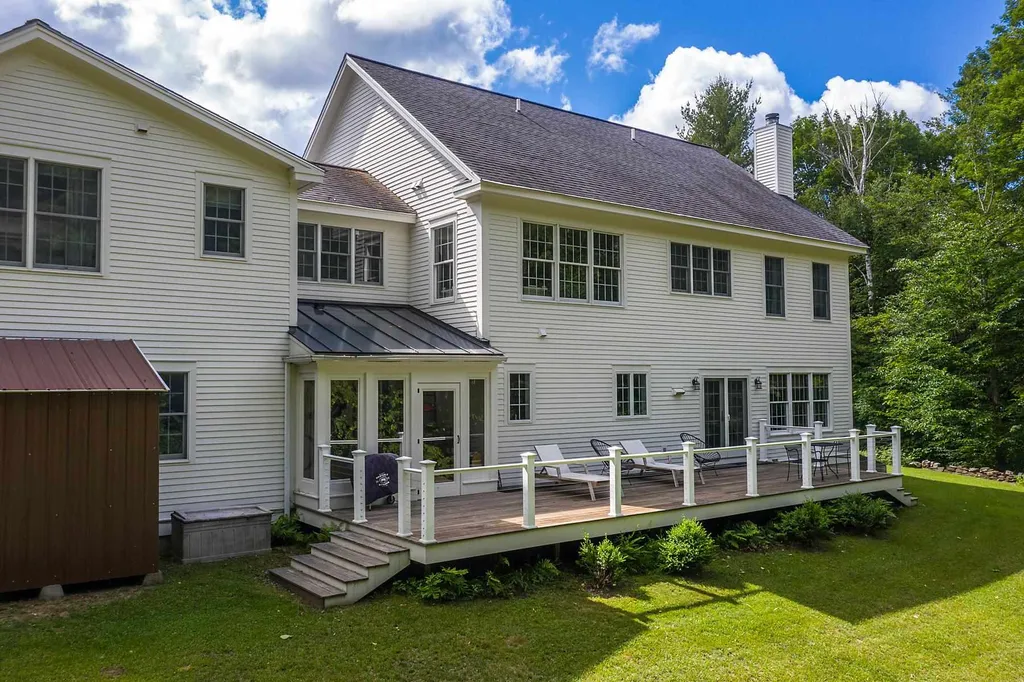 55 Stagecoach Road Norwich VT 05055