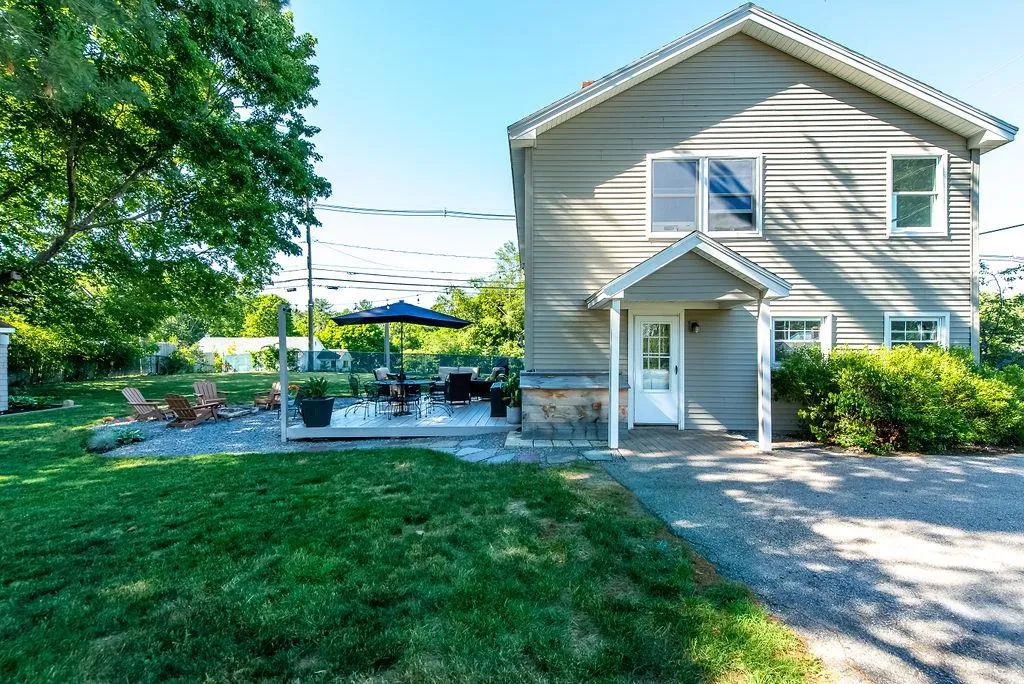 237 Edmond Avenue Portsmouth NH 03801
