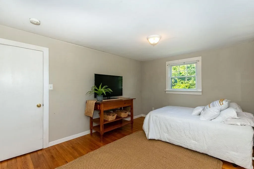 237 Edmond Avenue Portsmouth NH 03801