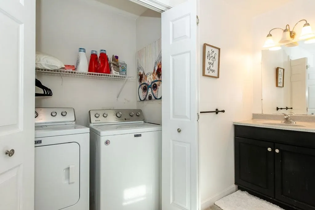 237 Edmond Avenue Portsmouth NH 03801