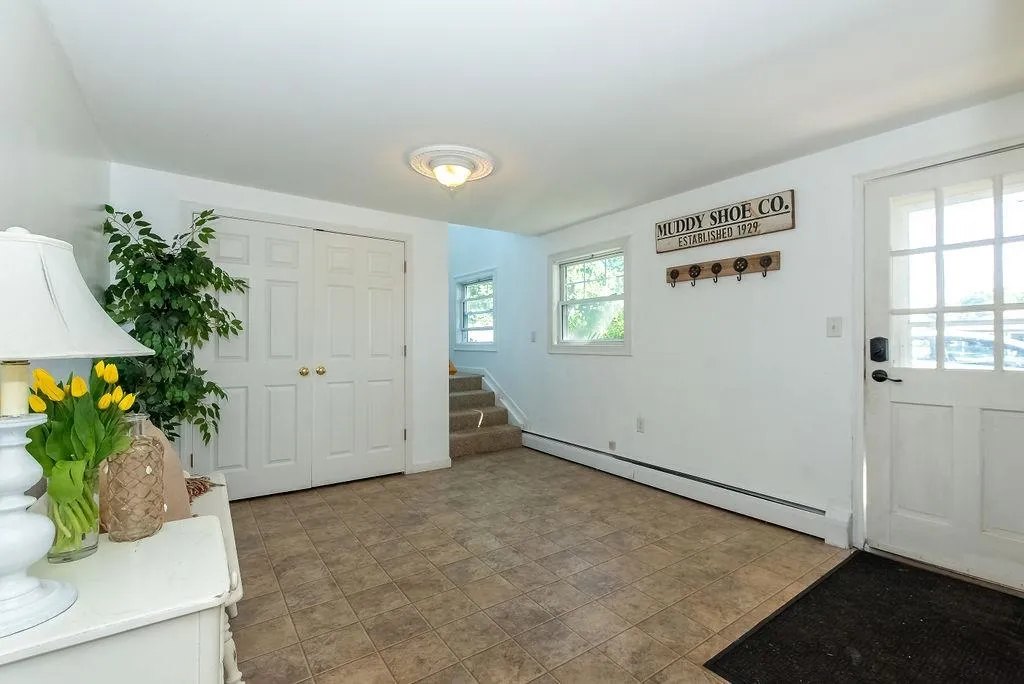 237 Edmond Avenue Portsmouth NH 03801