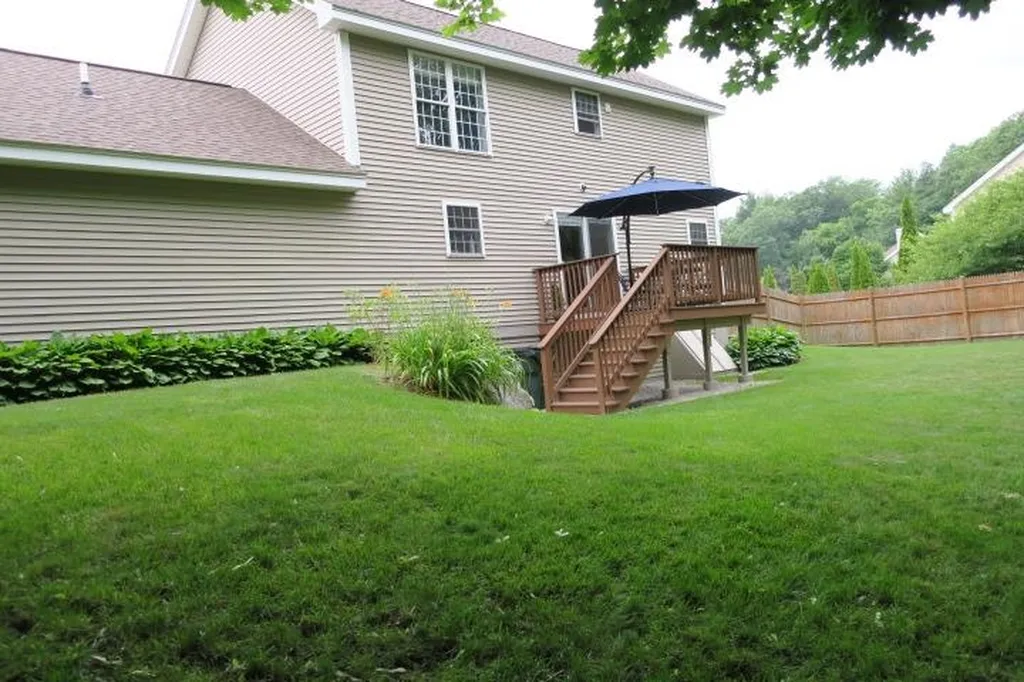 207 Pasture Drive Manchester NH 03102