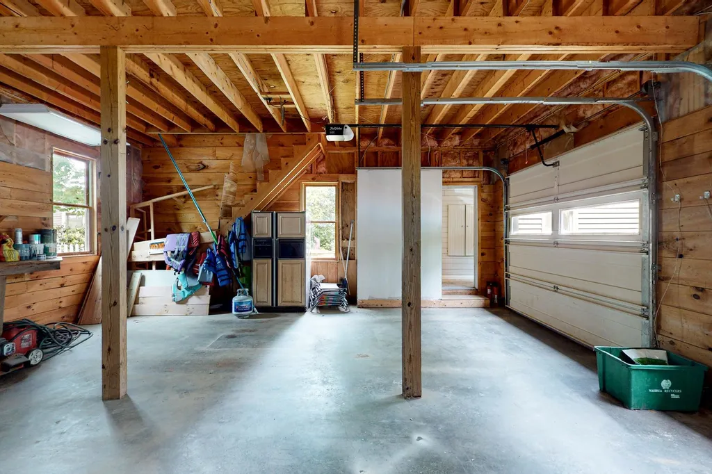 105 Gardners Grove Road Belmont NH 03220