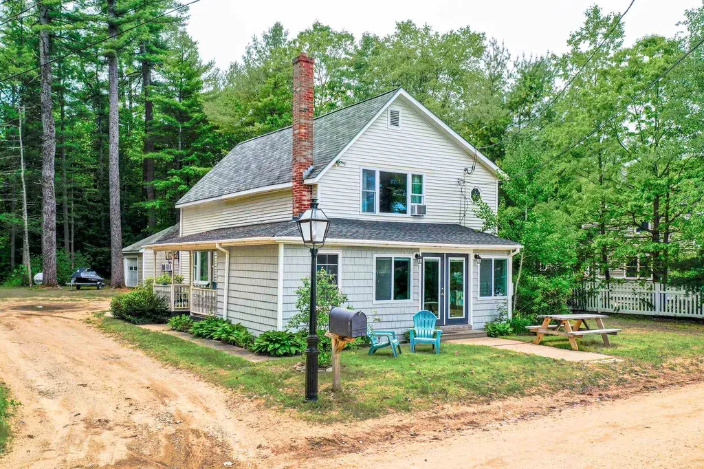 105 Gardners Grove Road Belmont NH 03220
