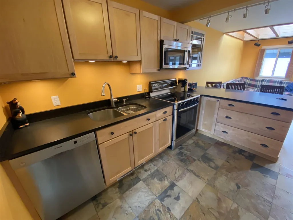 76 Sugarbush Village Drive Warren VT 05674