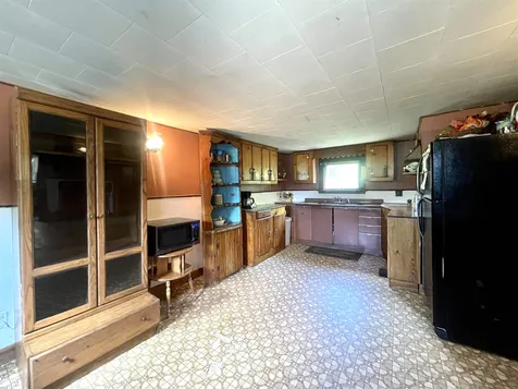 81 Water Street Lancaster NH 03584