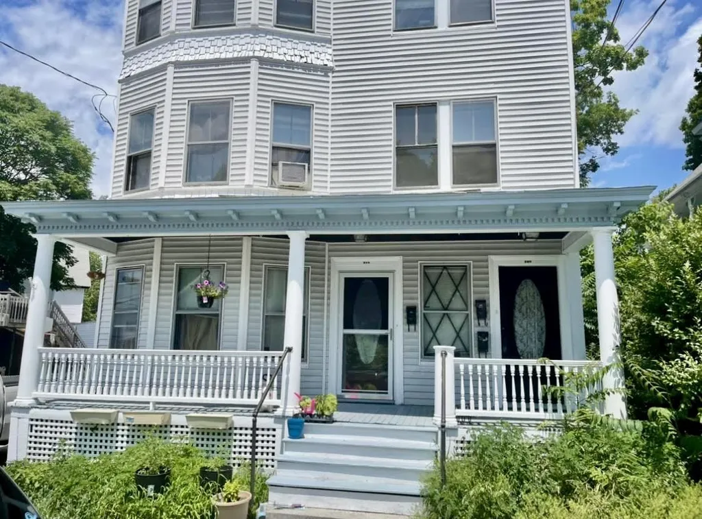 396 Amherst Street Manchester NH 03104