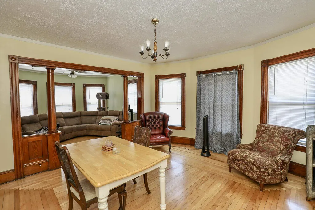 396 Amherst Street Manchester NH 03104