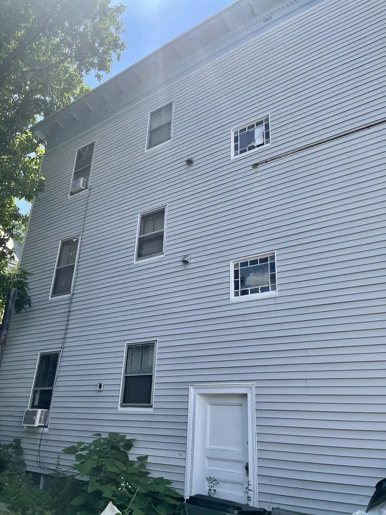 396 Amherst Street Manchester NH 03104