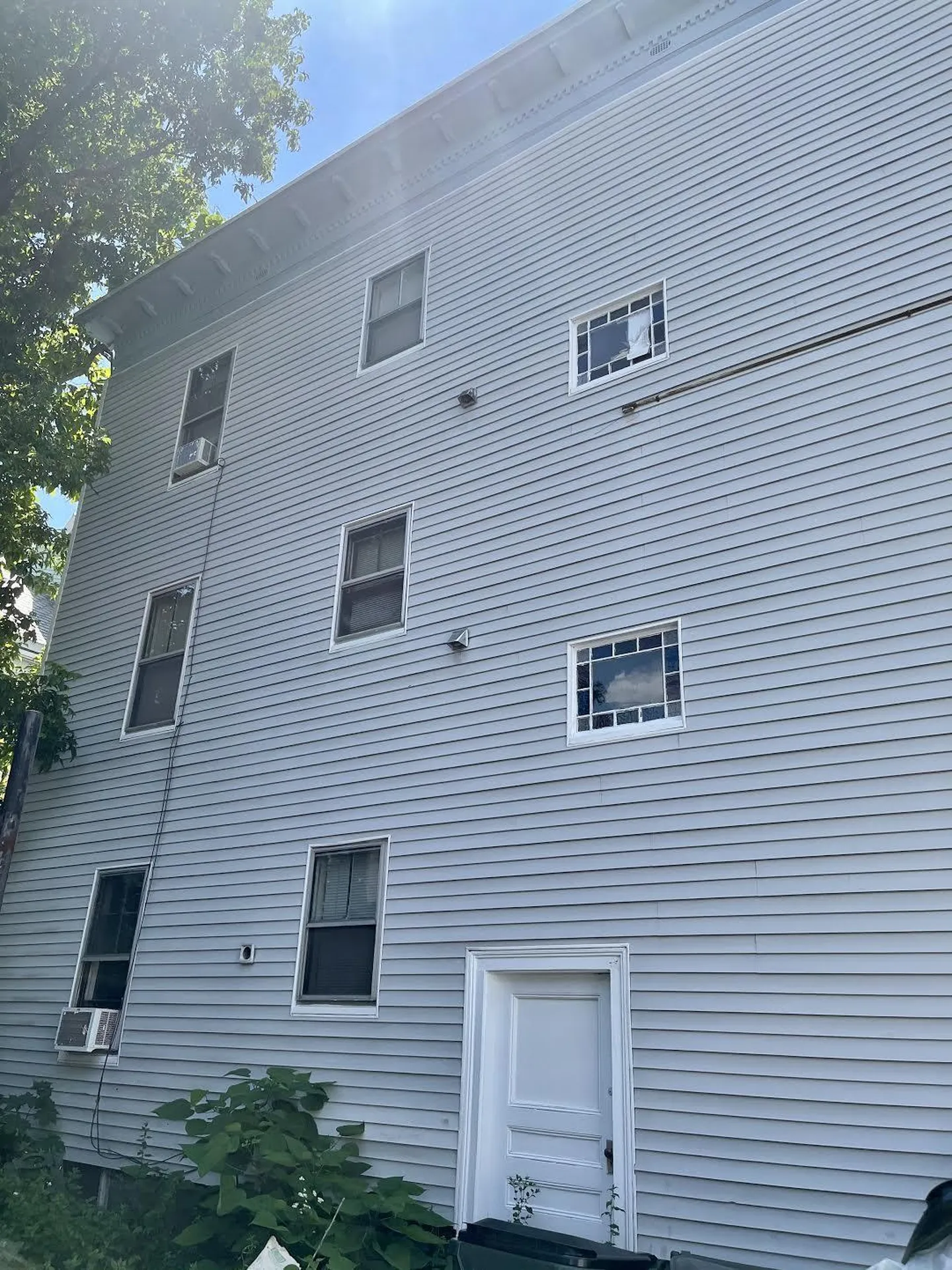 396 Amherst Street Manchester NH 03104
