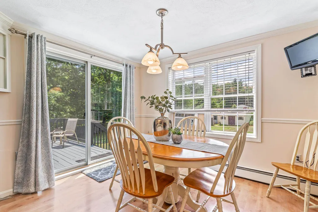 17 Smith Corner Road Plaistow NH 03865