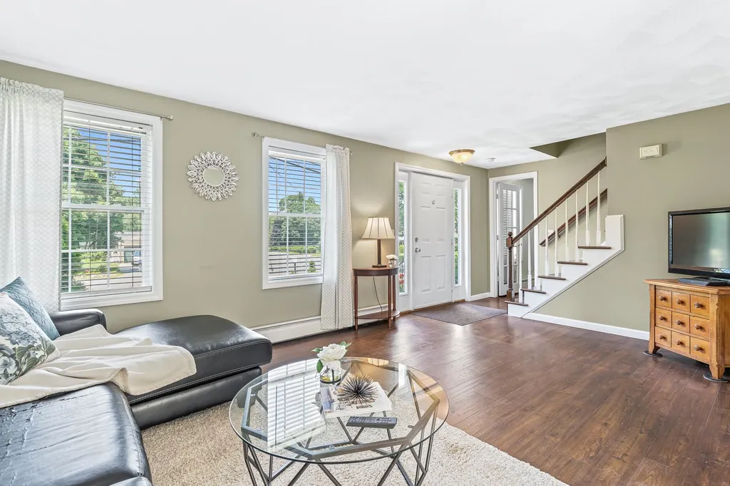 17 Smith Corner Road Plaistow NH 03865