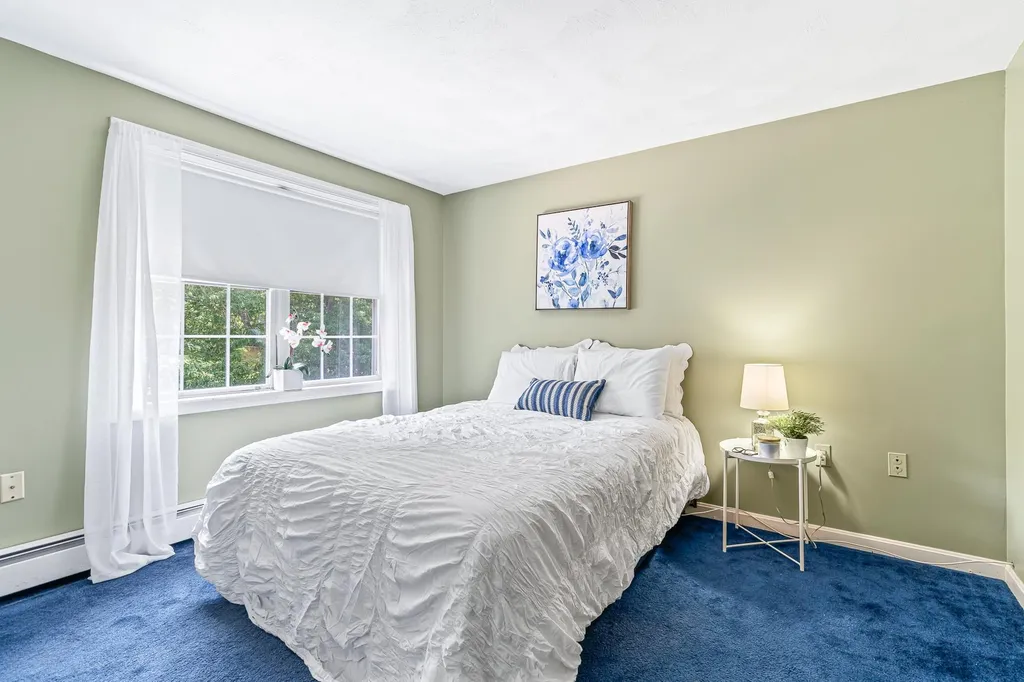 17 Smith Corner Road Plaistow NH 03865