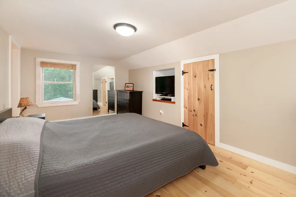 139 Severance Road Moultonborough NH 03254