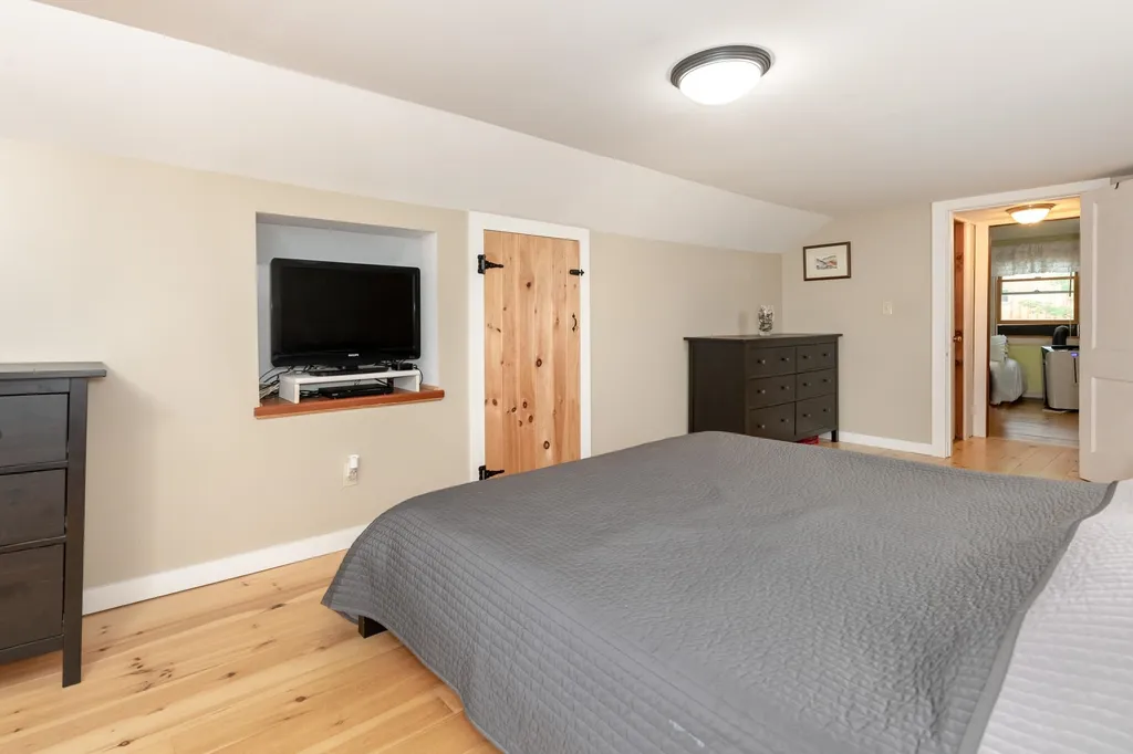 139 Severance Road Moultonborough NH 03254