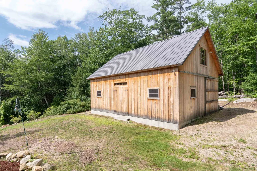 139 Severance Road Moultonborough NH 03254