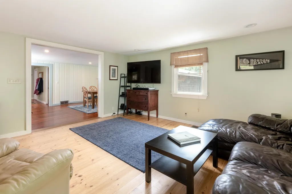 139 Severance Road Moultonborough NH 03254
