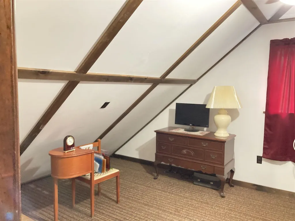 126 Gould Pond Road Hillsborough NH 03244