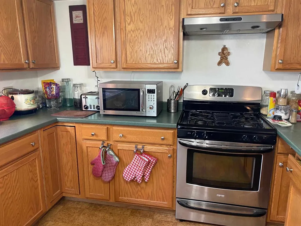 26 Eldridge Street Lebanon NH 03766