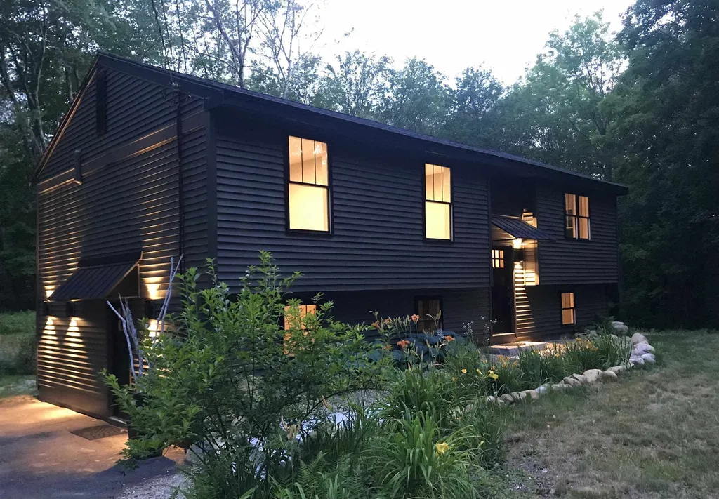 14 Caldwell Lane Barrington NH 03825