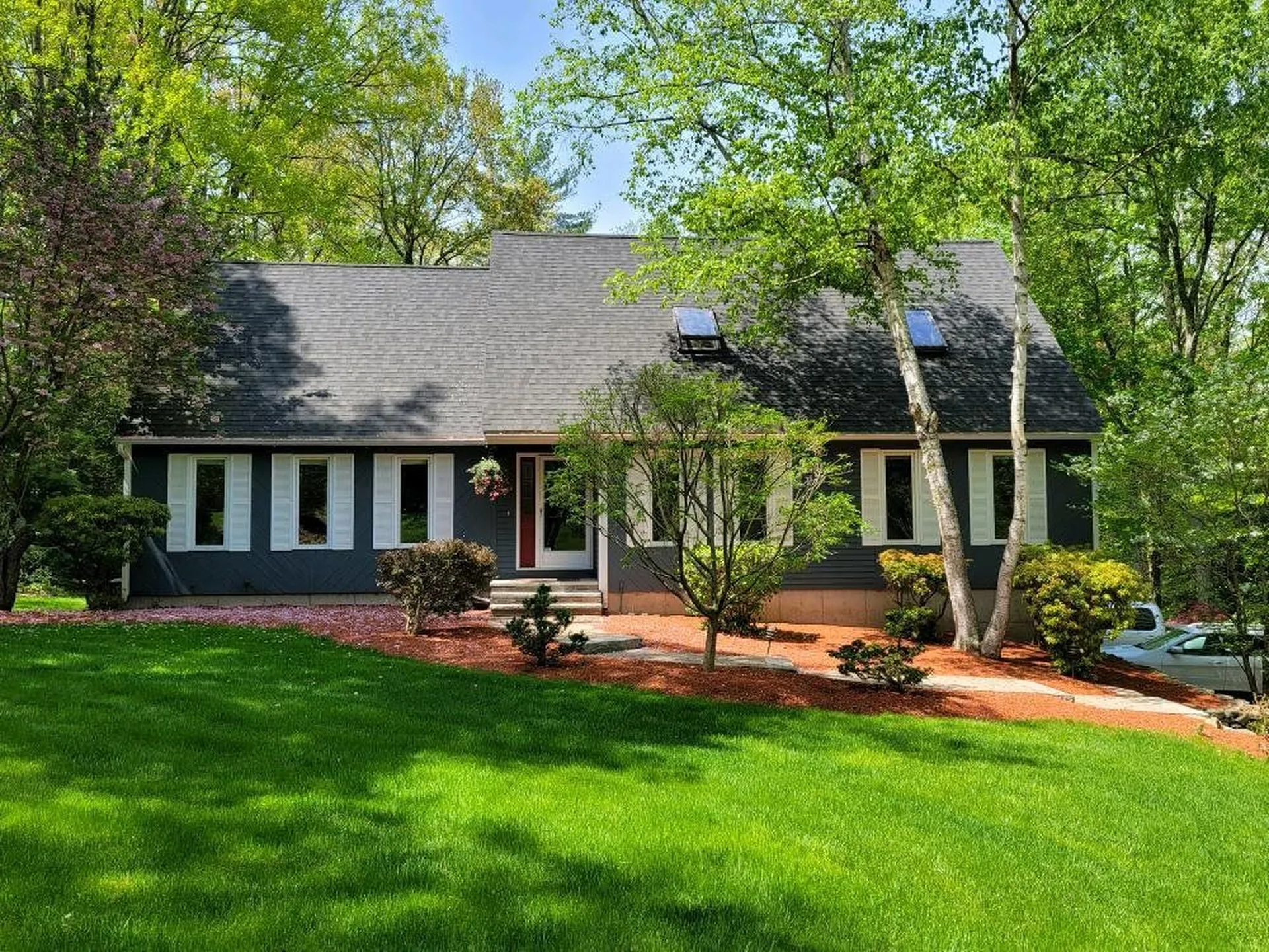 4 Shamrock Road Windham NH 03087