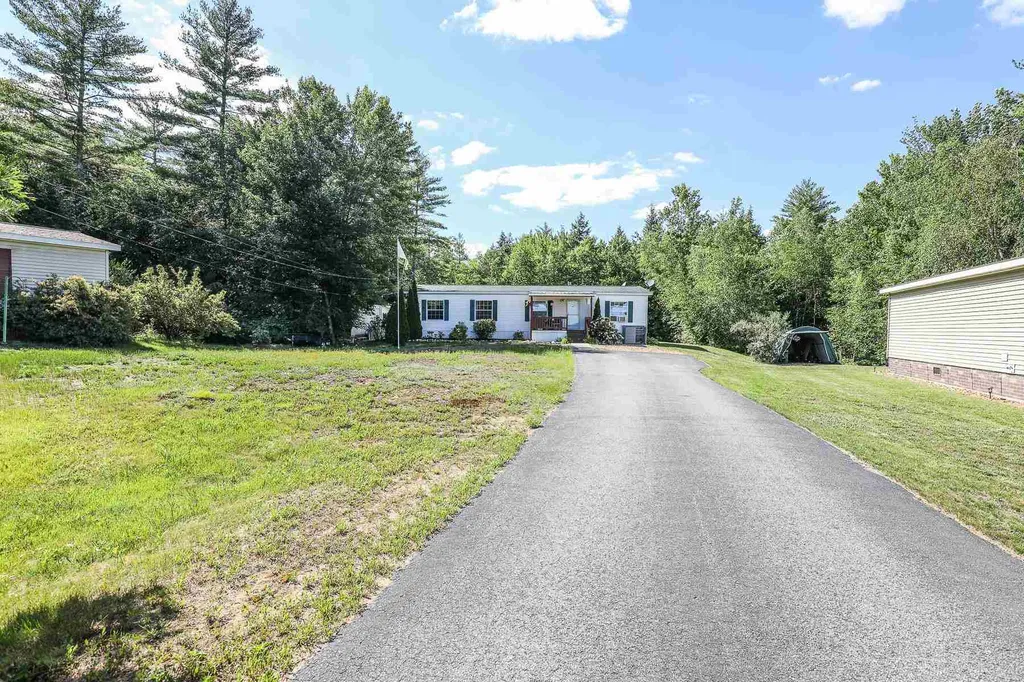 70 Hoit Mill Road Weare NH 03281