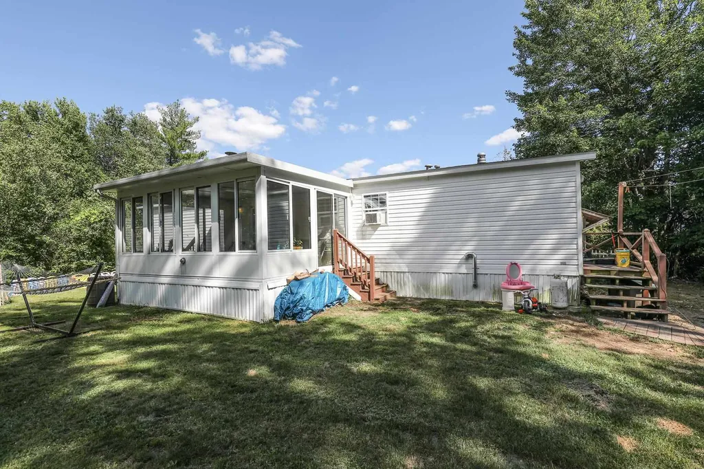 70 Hoit Mill Road Weare NH 03281