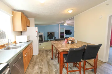 70 Hoit Mill Road Weare NH 03281