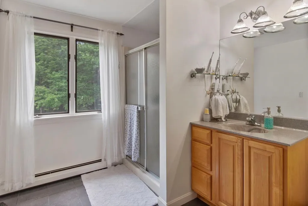 16 Blackbird Lane Moultonborough NH 03254