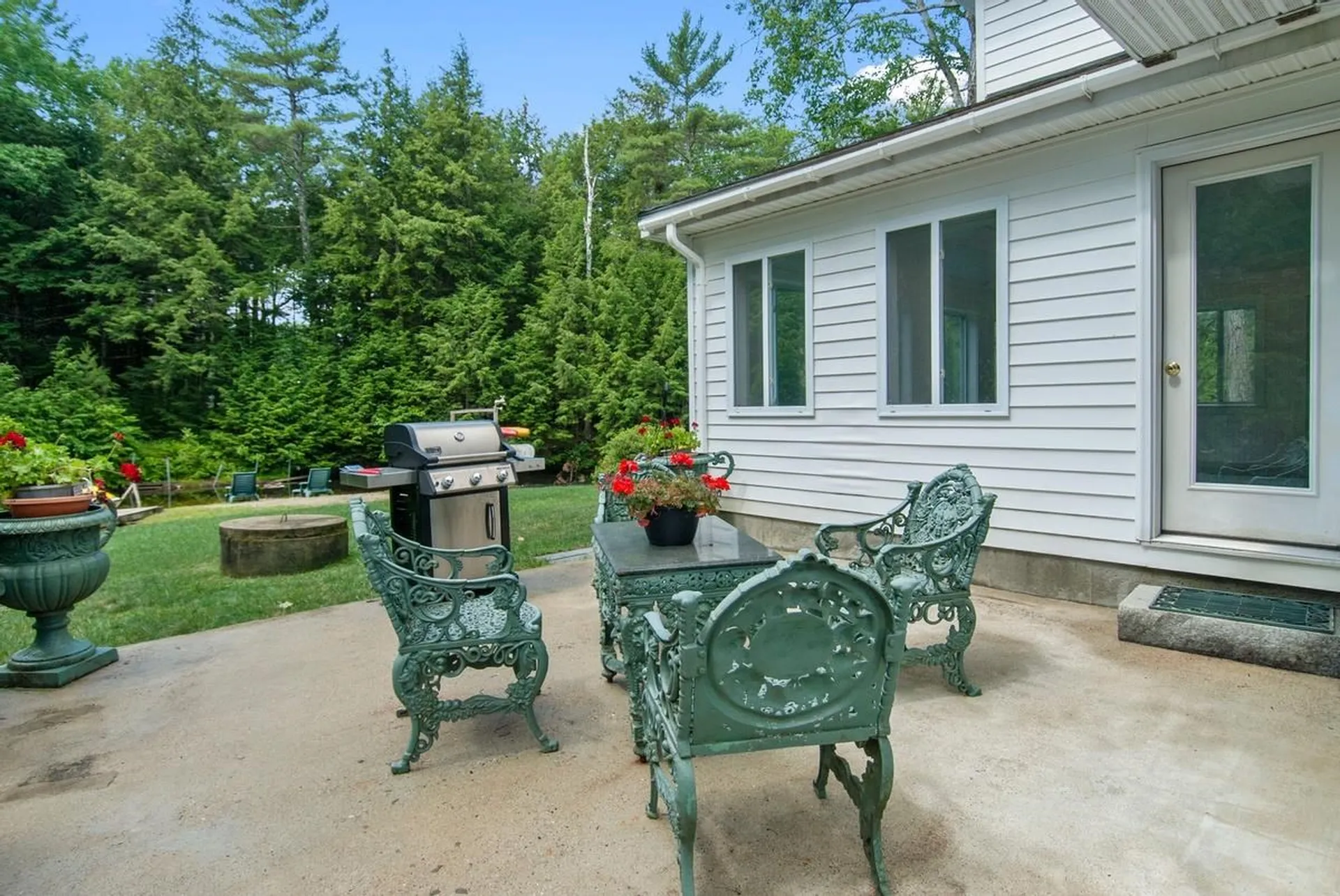 16 Blackbird Lane Moultonborough NH 03254