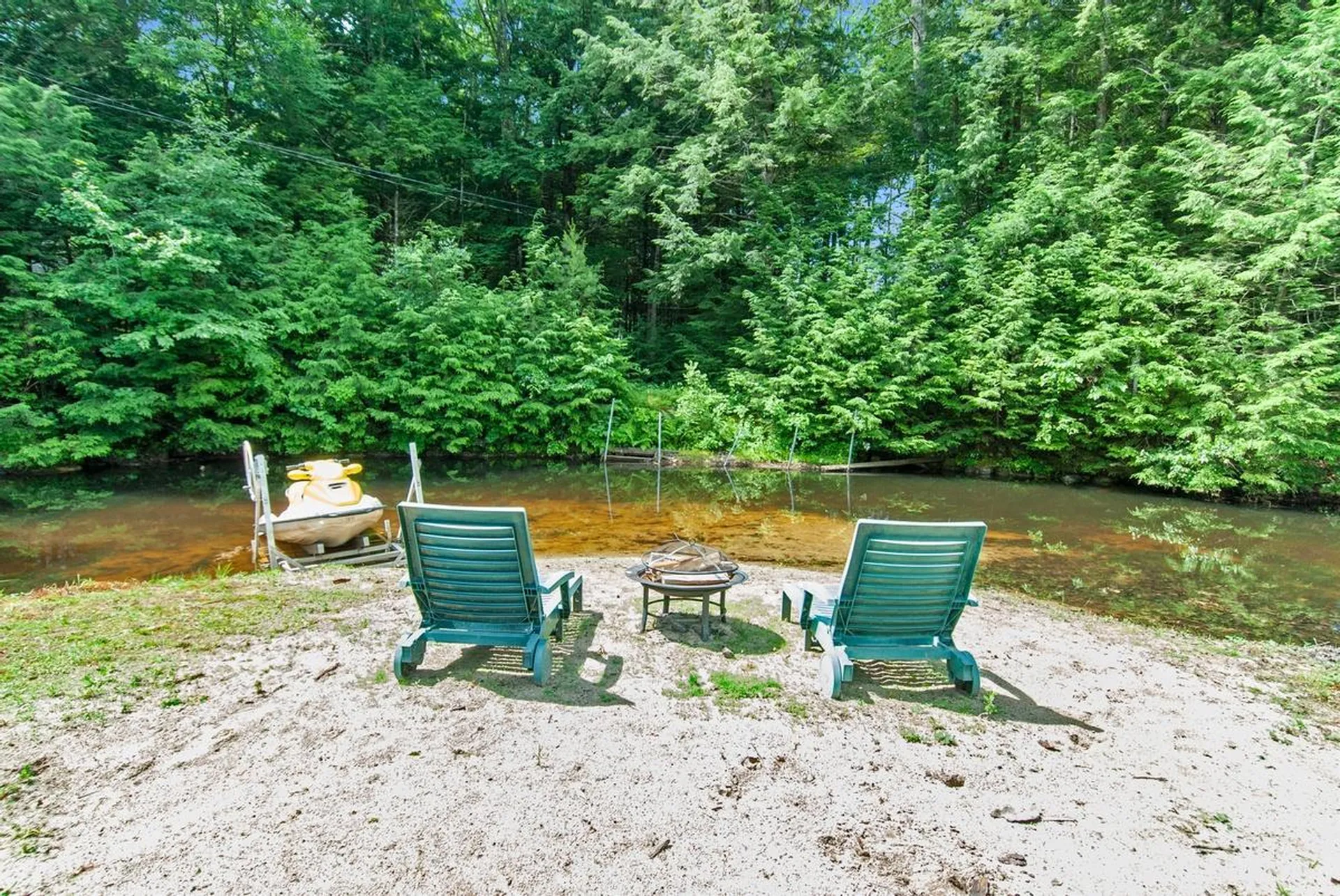 16 Blackbird Lane Moultonborough NH 03254
