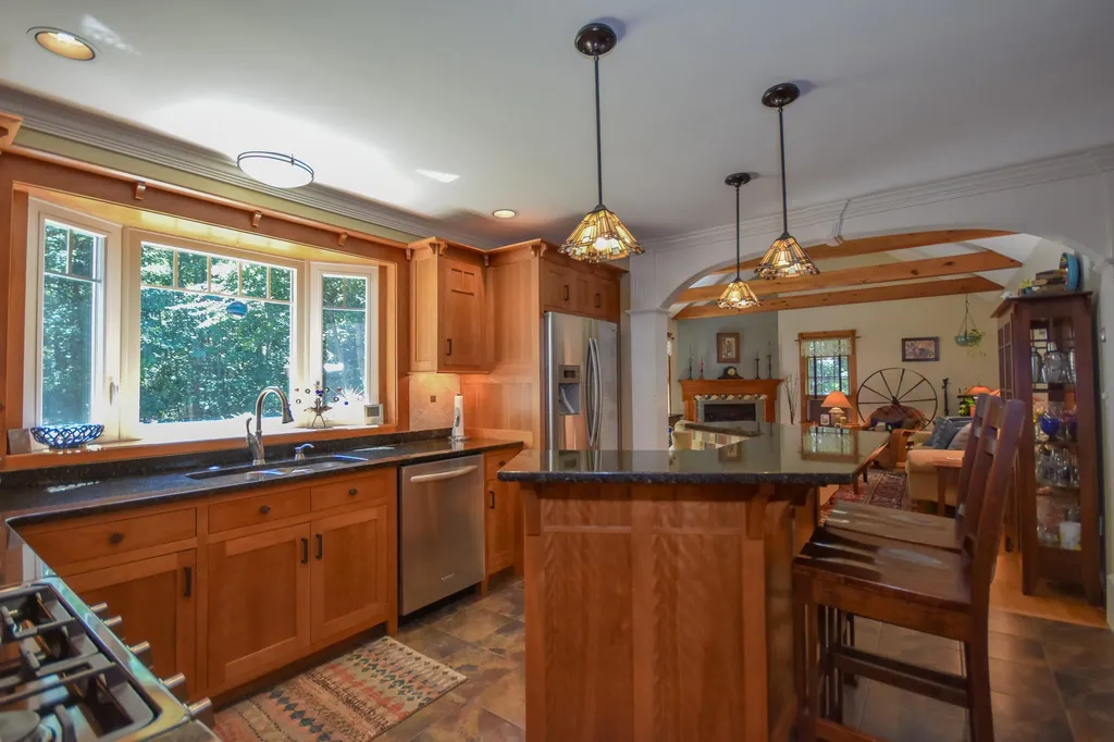 21 Hubbard Road Dover NH 03820